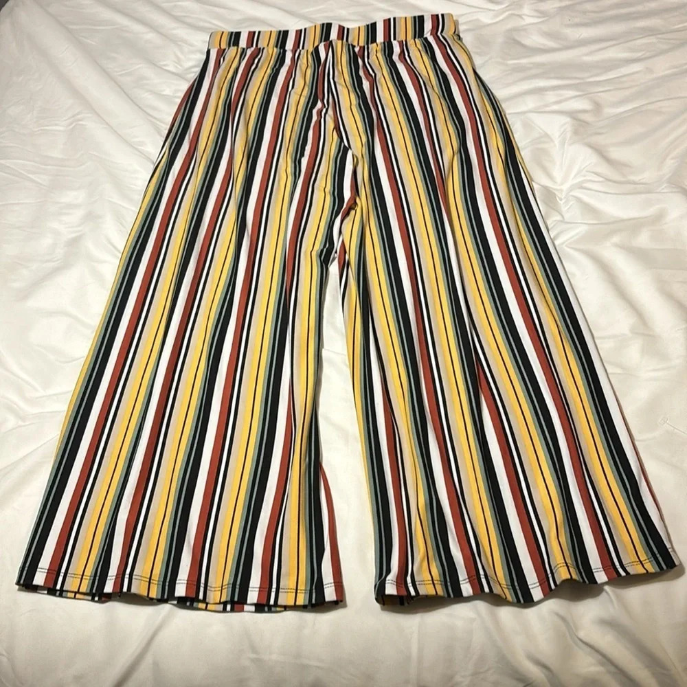 Women’s Wide Leg Pull On Stretch
Stripes Tie Belt Boho Pants - Picture 7 of 7